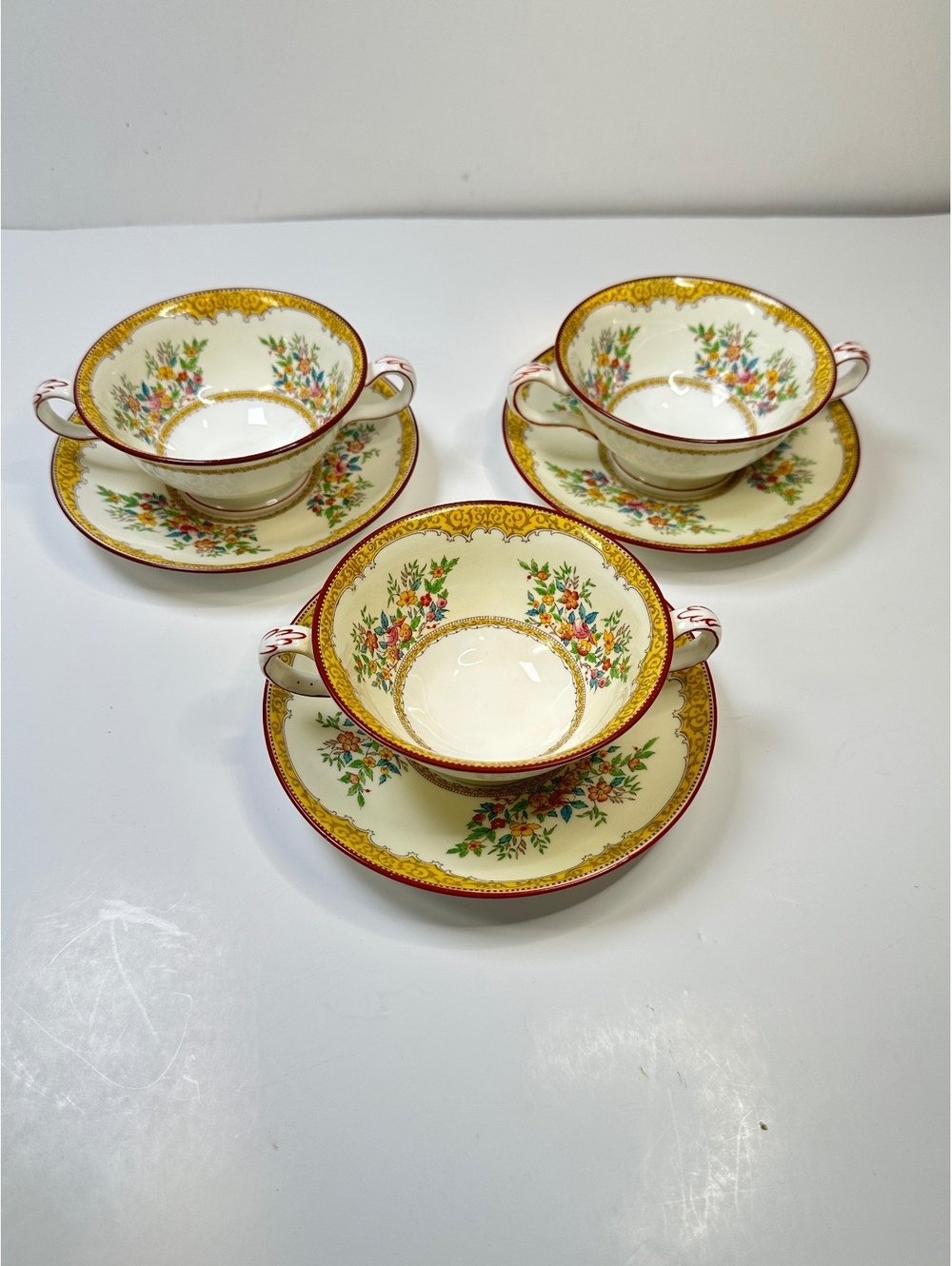 Set Of 3 Minton Warwick Yellow Hindhead Porcelain Soup Bouillon Cups + Saucers